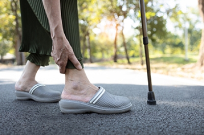 How Aging Affects Your Feet